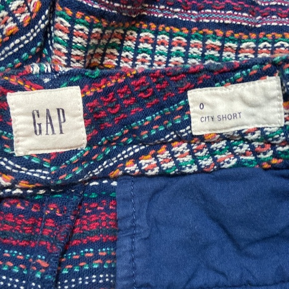 GAP MULTI COLOR SHORTS - Picture 5 of 5